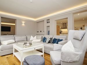 23957424-Ferienwohnung-8-Bergen auf Rügen-300x225-2