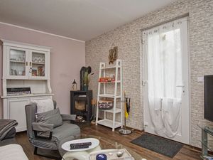 24046299-Ferienwohnung-4-Bergen auf Rügen-300x225-5