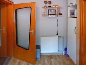 23290226-Ferienwohnung-5-Bergen (Celle)-300x225-3