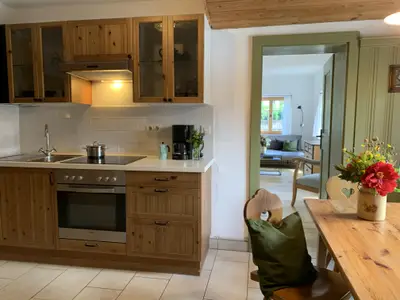 Küche, Blick Richtung Schlafzimmer