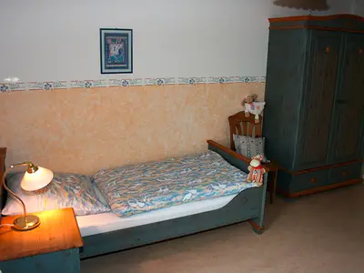 wohnung01-kinderzimmer