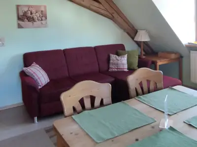 Essbereich und Sofa Fewo 2