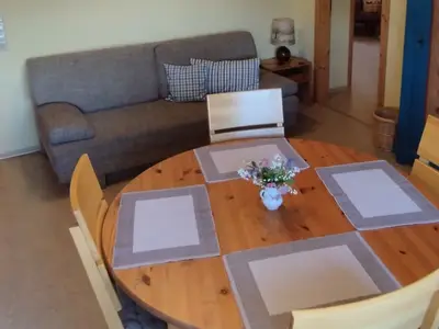 Essbereich und Sofa Fewo 3