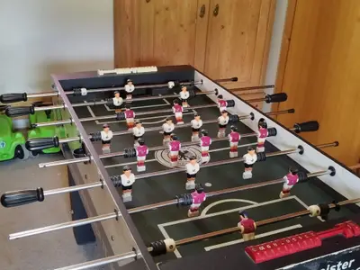 Tisch-Kicker für Fußballfans