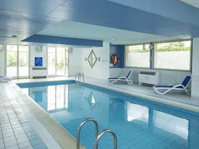 PoolOfHouse
