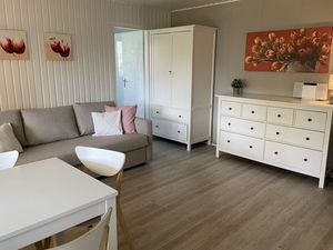 23948721-Ferienwohnung-6-Berlin-300x225-1