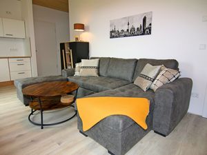 24023443-Ferienwohnung-2-Berlin-300x225-4