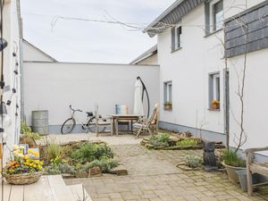 23640902-Ferienwohnung-4-Bermel-300x225-0