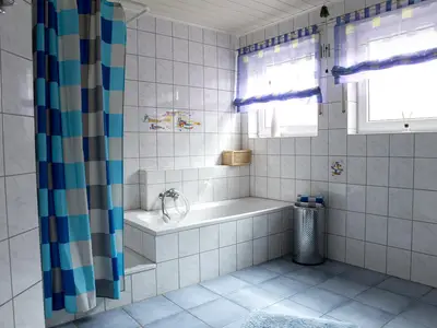 Ferienwohnung Beate, Badezimmer