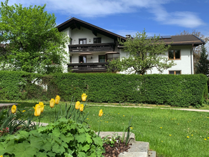 23920744-Ferienwohnung-3-Bernau am Chiemsee-300x225-0