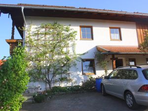 72347-Ferienwohnung-6-Bernau am Chiemsee-300x225-1