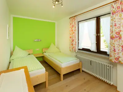 Schlafzimmer 2