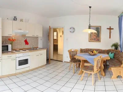 Ferienwohnung für 5 Personen (95 m²) in Bernau am Chiemsee 4/10