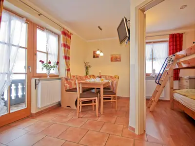 Ferienwohnung für 4 Personen (45 m²) in Bernau am Chiemsee 2/10