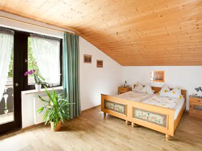 Ferienwohnung für 2 Personen (56 m²) in Bernau am Chiemsee 5/6