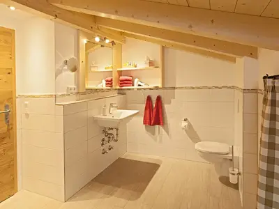 Ferienwohnung für 6 Personen (102 m²) in Bernau am Chiemsee 10/10