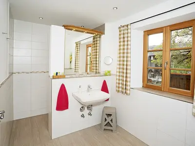 Ferienwohnung für 6 Personen (105 m²) in Bernau am Chiemsee 7/10