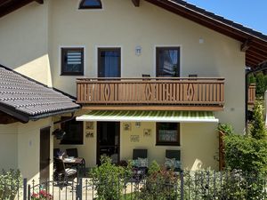 24008618-Ferienwohnung-4-Bernau am Chiemsee-300x225-0