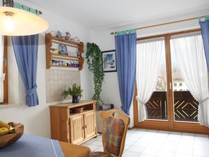 24014294-Ferienwohnung-5-Bernau am Chiemsee-300x225-4