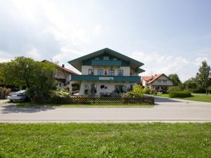 21620829-Ferienwohnung-2-Bernau am Chiemsee-300x225-4