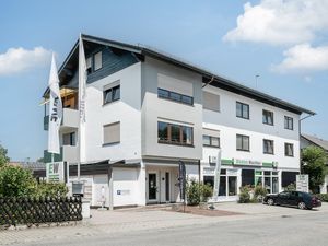 24059340-Ferienwohnung-2-Bernau am Chiemsee-300x225-1