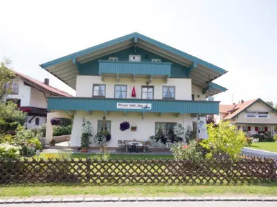 Ferienwohnung für 3 Personen (45 m²) in Bernau am Chiemsee 6/10