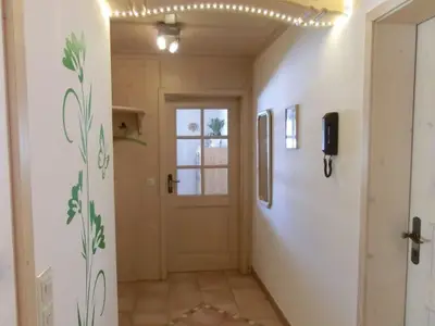 Eingang, Garderobe, Telefon