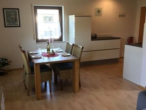 23969933-Ferienwohnung-4-Bernkastel-Kues-300x225-2