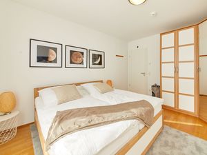 24054980-Ferienwohnung-4-Bernkastel-Kues-300x225-1