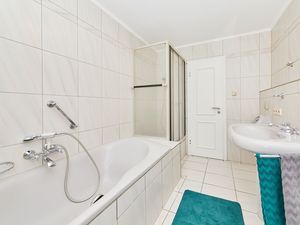 24055002-Ferienwohnung-4-Bernkastel-Kues-300x225-4