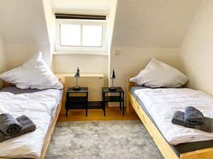 23303513-Ferienwohnung-5-Bernsdorf-300x225-1