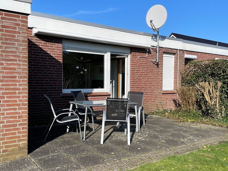 23977767-Ferienwohnung-4-Berum-800x600-1