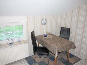 23886033-Ferienwohnung-3-Berumbur-300x225-2