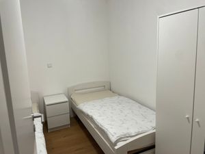 24035511-Ferienwohnung-5-Berumbur-300x225-1