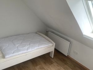 24035511-Ferienwohnung-5-Berumbur-300x225-3