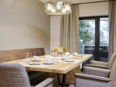 DiningRoom