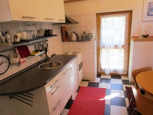 23325129-Ferienwohnung-2-Bessenbach-300x225-3