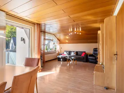 Photo, INSIDE, OUTSIDE