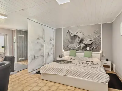 BEDROOM, INSIDE