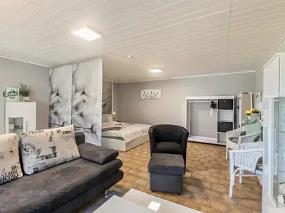 Photo, INSIDE, OUTSIDE