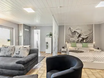 Photo, INSIDE, OUTSIDE