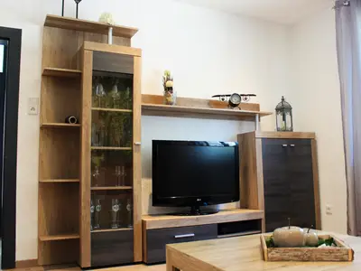 Photo, INSIDE, OUTSIDE