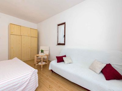 Ferienwohnung für 3 Personen (45 m²) in Betina 8/10