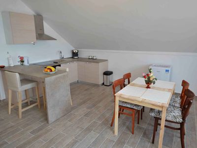 Ferienwohnung für 6 Personen (106 m²) in Betina 10/10