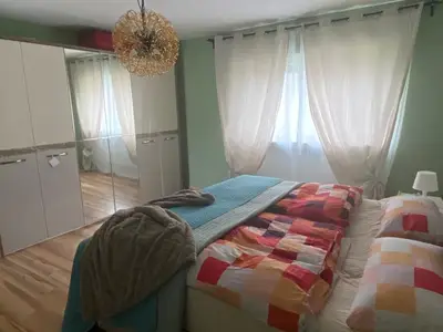 Schlafzimmer 1 andere Perspektive