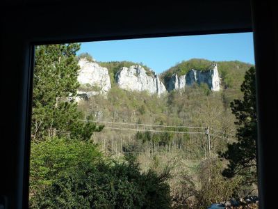 Ausblick auf die Hausener Felsengruppe mit der Wagenburg