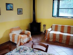 22448507-Ferienwohnung-8-Bevagna-300x225-2