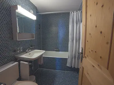 Badezimmer Muragl Chesa Michel