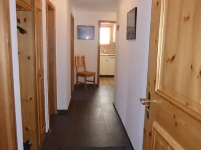 Eingangsbereich mit Garderobe