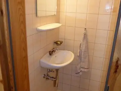 Separates Gäste-WC